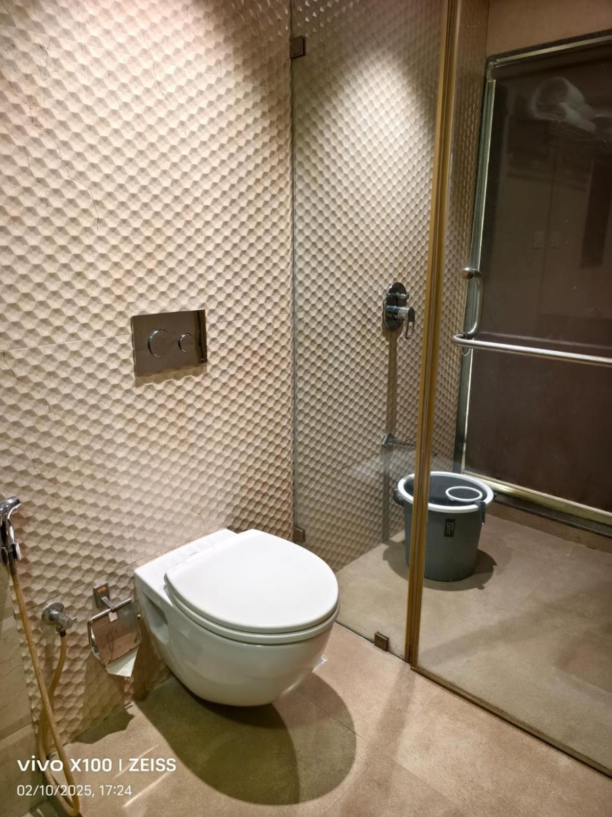 Hotel Dakshin Grandeur Нави Мумбай Екстериор снимка